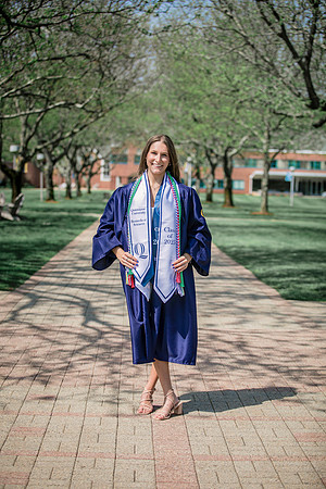 2025quinnipiacgrads-373