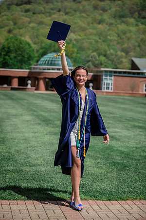 2025quinnipiacgrads-389