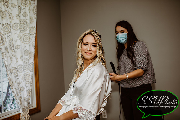 GettingReady-53