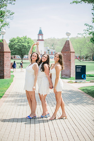 2025quinnipiacgrads-650