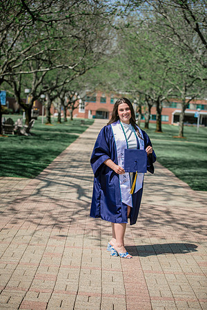 2025quinnipiacgrads-318
