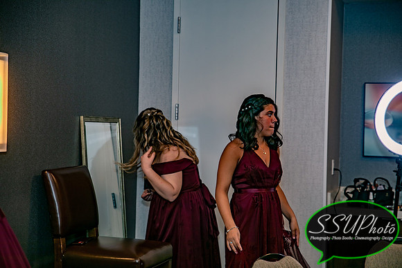 GettingReady-262