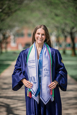 2025quinnipiacgrads-375