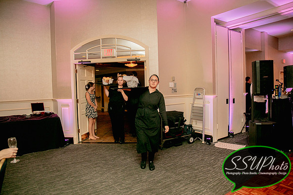 Reception-381
