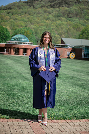2025quinnipiacgrads-282