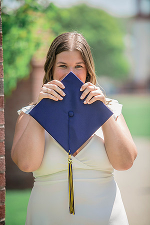2025quinnipiacgrads-536