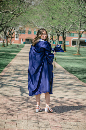 2025quinnipiacgrads-288