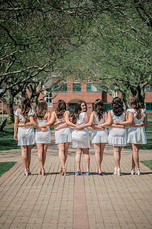 2025quinnipiacgrads-205