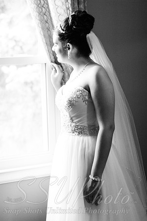 0240GettingReadyWedding