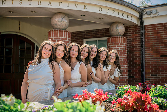 2025quinnipiacgrads-159
