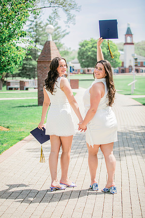 2025quinnipiacgrads-640