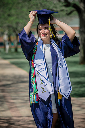 2025quinnipiacgrads-341