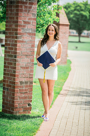 2025quinnipiacgrads-589