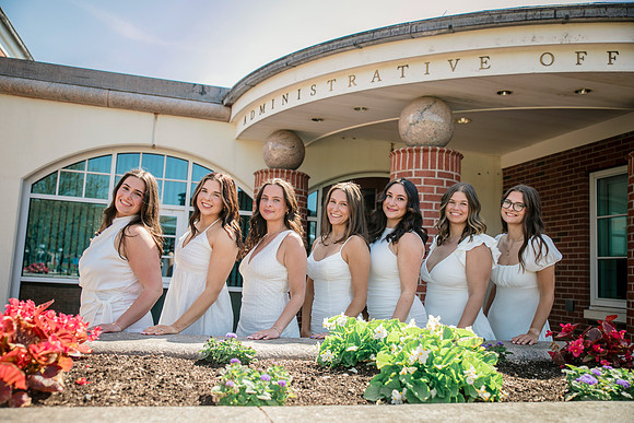 2025quinnipiacgrads-152