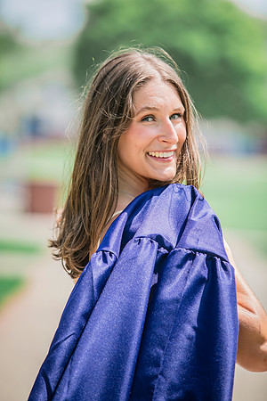 2025quinnipiacgrads-646
