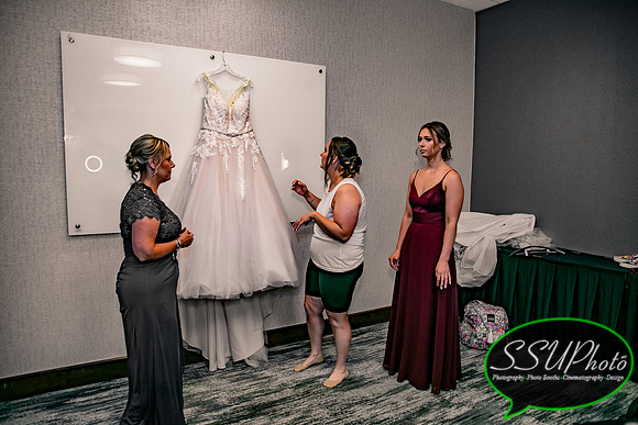 GettingReady-267