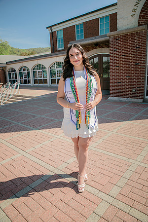 2025quinnipiacgrads-64