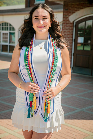 2025quinnipiacgrads-60