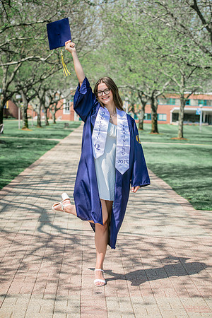 2025quinnipiacgrads-278