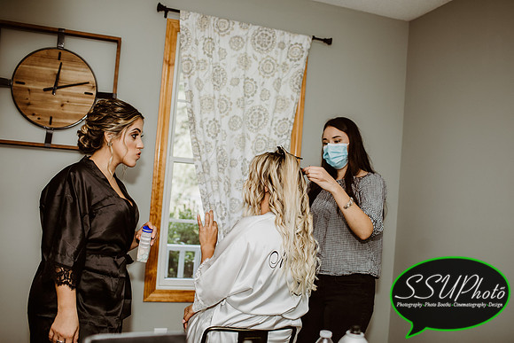 GettingReady-62