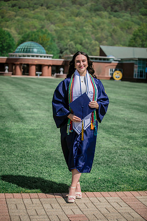 2025quinnipiacgrads-329