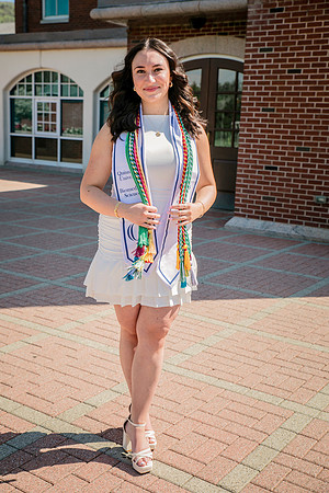 2025quinnipiacgrads-56