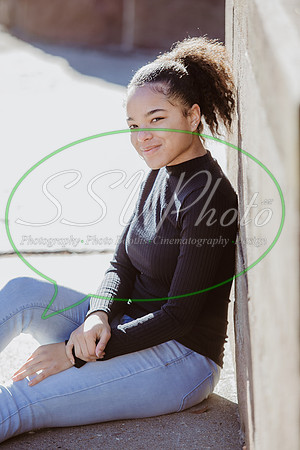 Seniors2020117