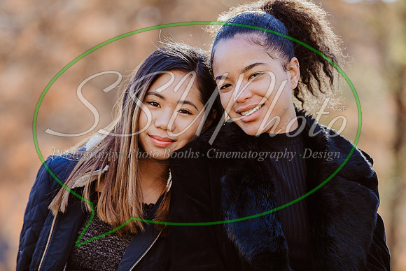 Seniors2020270