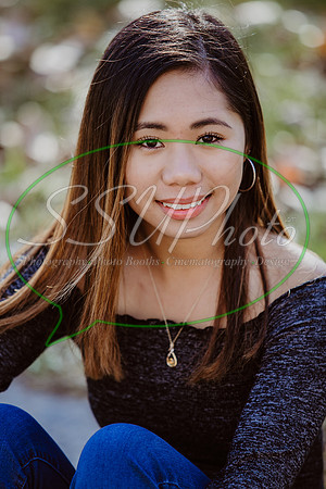 Seniors2020380
