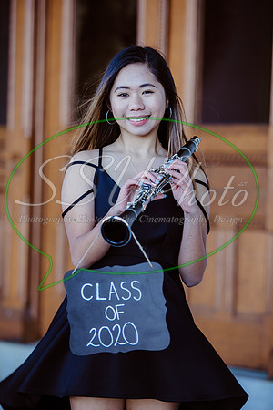 Seniors2020437