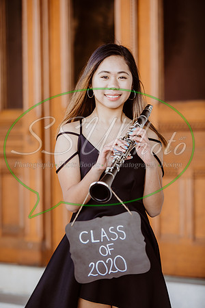 Seniors2020439