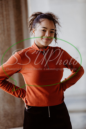 Seniors2020475