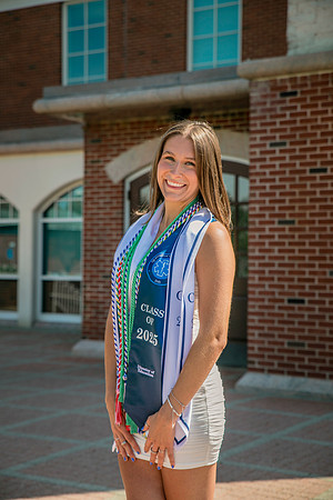 2025quinnipiacgrads-91
