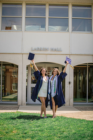 2025quinnipiacgrads-411