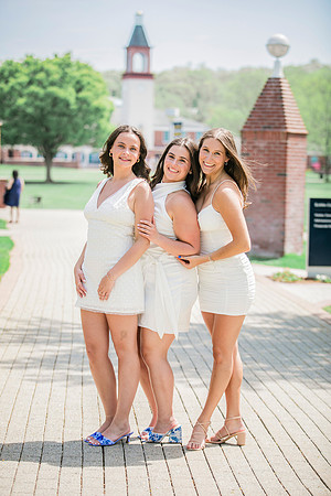 2025quinnipiacgrads-659