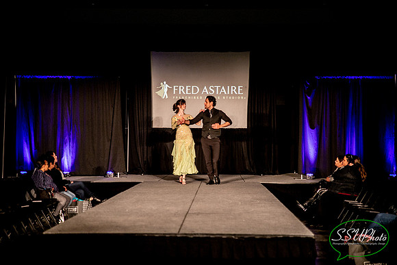 0077bridalshowspring2020