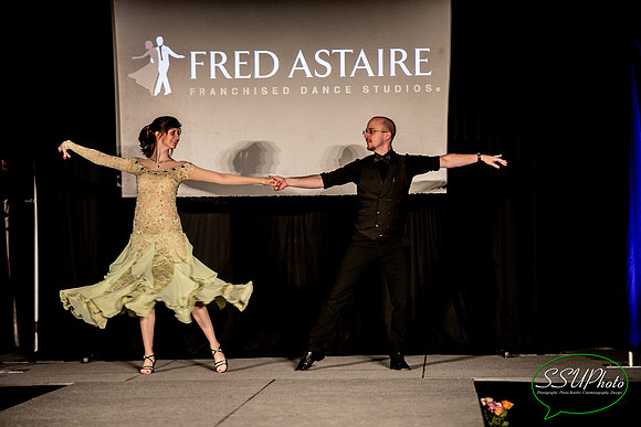 0140bridalshowspring2020