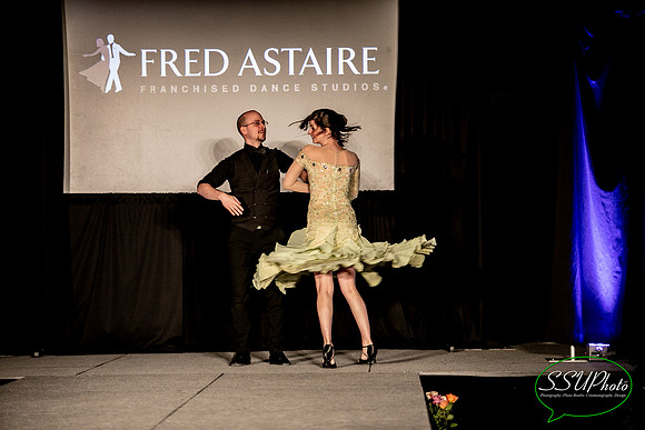 0145bridalshowspring2020