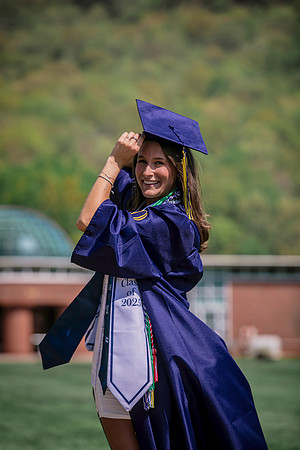 2025quinnipiacgrads-352