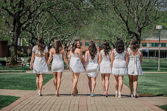 2025quinnipiacgrads-174