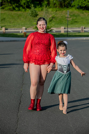 sisters202000212