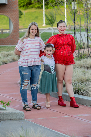sisters202000272
