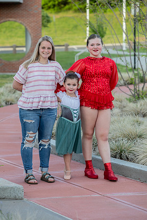 sisters202000273