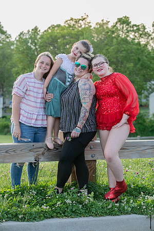 sisters202000389