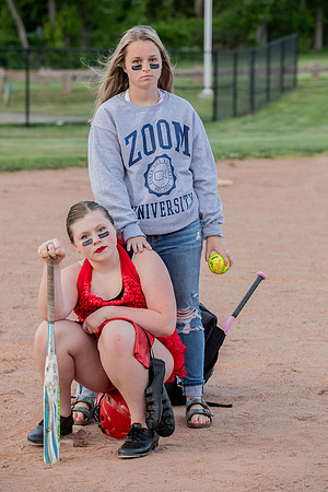 sisters202000600