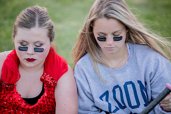 sisters202000704