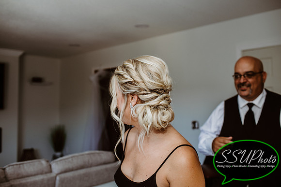 GettingReady-274