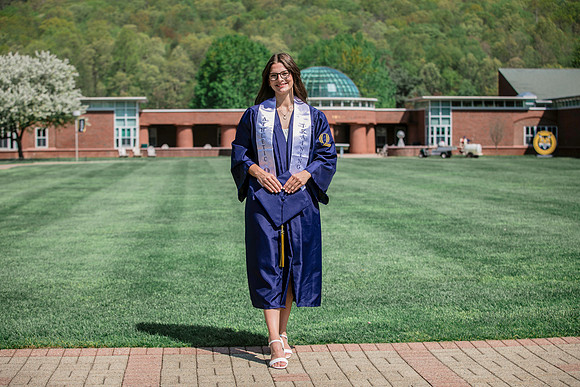 2025quinnipiacgrads-261