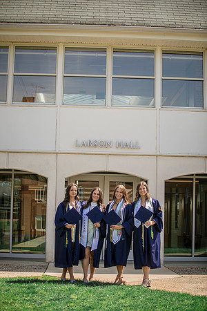 2025quinnipiacgrads-424