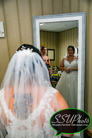 GettingReady-465